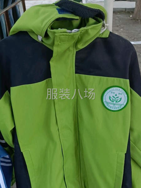 承接服裝設(shè)計(jì)開(kāi)發(fā)，訂單生產(chǎn)，制作，樣板開(kāi)發(fā)-第4張圖片