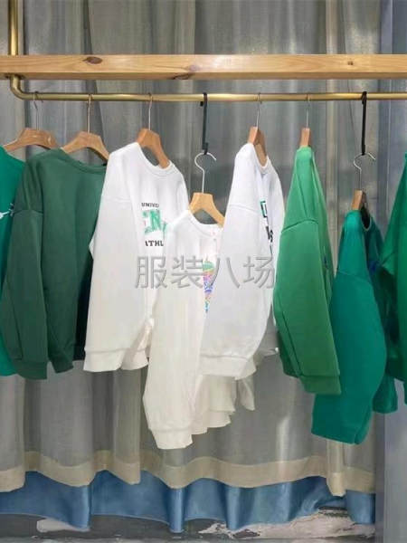 批发卫衣/绒衫2千件-第8张图片