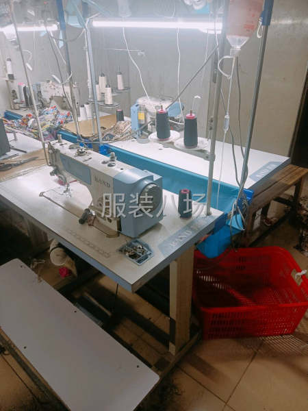 专业服装梭子面料-第2张图片