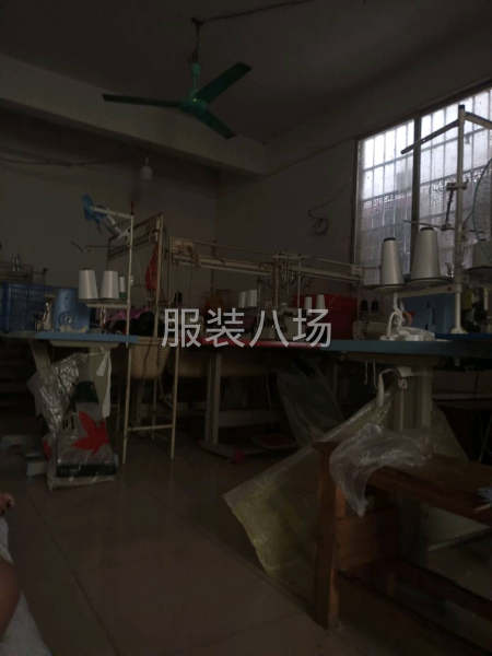 长期求合作，量大从优，出货快，主要生产针织梭织，卫衣卫裤等。-第1张图片