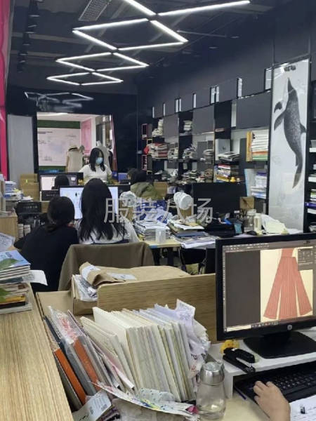 在服装设计公司上班时什么体验-第4张图片