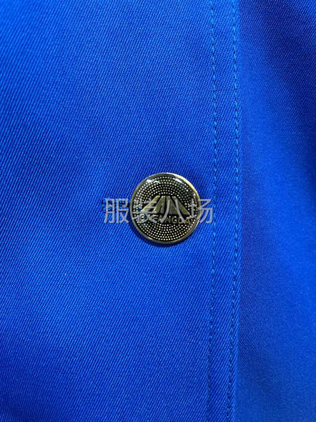 批发制服5千件-第4张图片