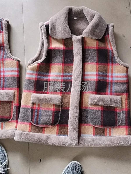 承接针织衫，针织裙，卫衣，小棉衣-第1张图片