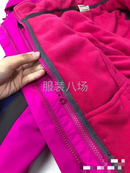 品牌沖鋒衣-第5張圖片