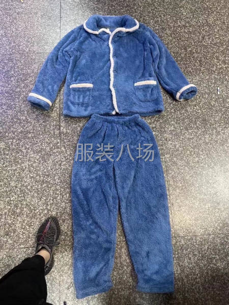 男士睡衣套装-第2张图片