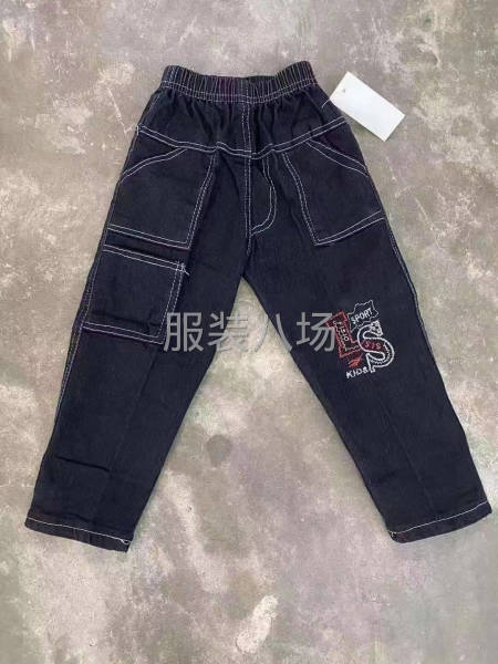批發(fā)牛仔褲1.6萬(wàn)件-第5張圖片