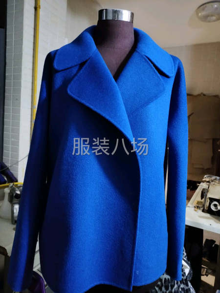 承接各种女士中高档服饰-第1张图片