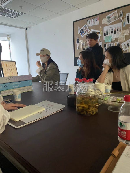 请一位设计师不如请请一个设计团队-第2张图片