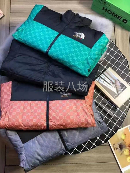 精品羽绒服联名款-第3张图片