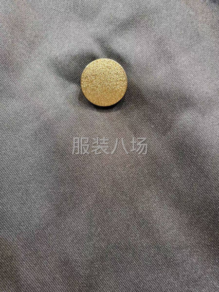 批发风衣2716件-第4张图片