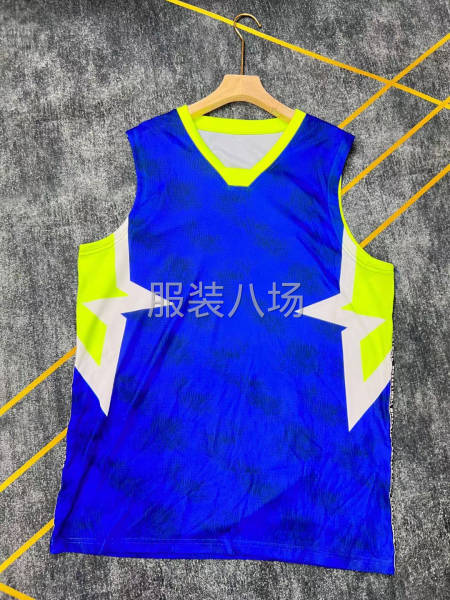 批发速干训练服8200件-第4张图片