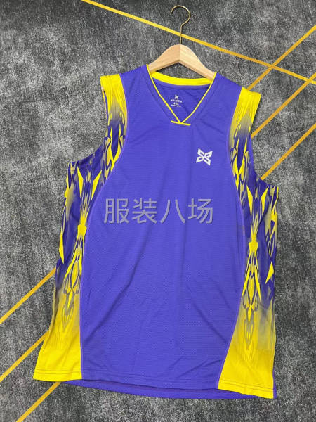 批发速干训练服8200件-第3张图片