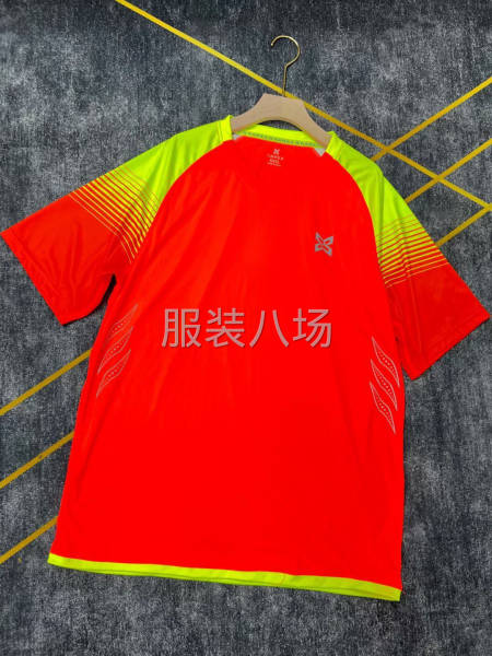 批发速干训练服8200件-第1张图片
