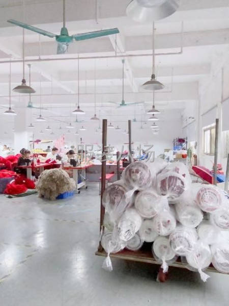 現成服裝廠分租-第3張圖片