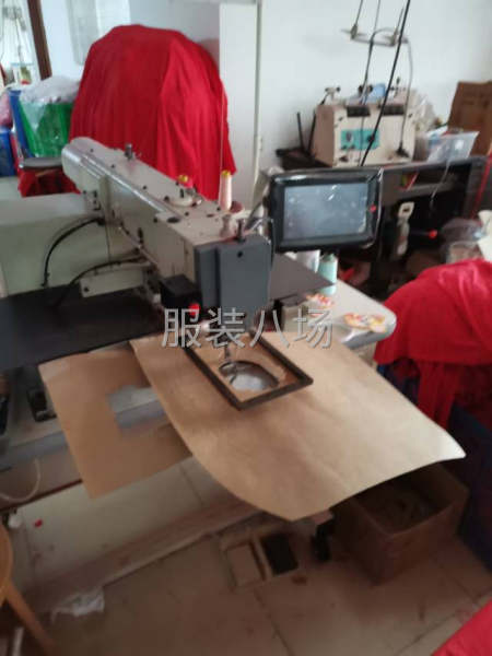 中山环亚制衣厂承接精品四针六线加工生产-第2张图片
