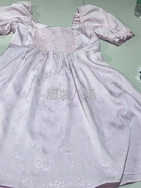 1800件女装/男装/童装外发-第3张图片