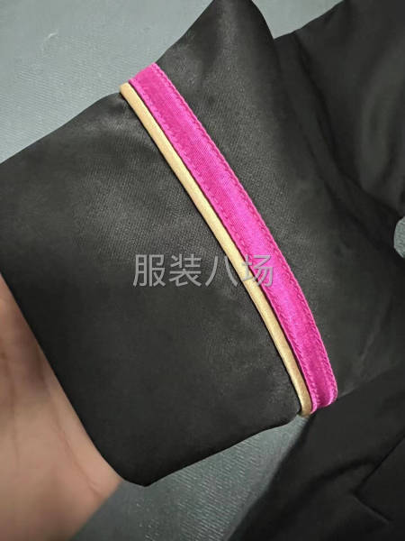 批发风衣2800件-第8张图片