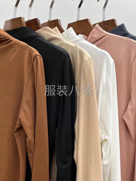 批发打底衫915件-第2张图片