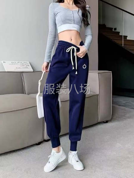 加绒女卫裤优质量靓货-第1张图片