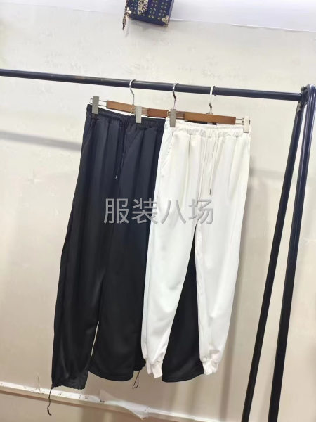 批发休闲裤1050件-第7张图片