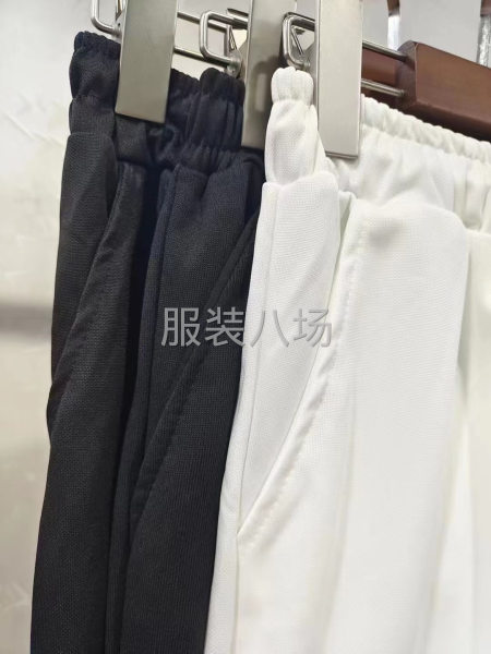 批发休闲裤1050件-第9张图片