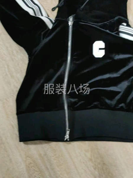 承接各类服装-第1张图片