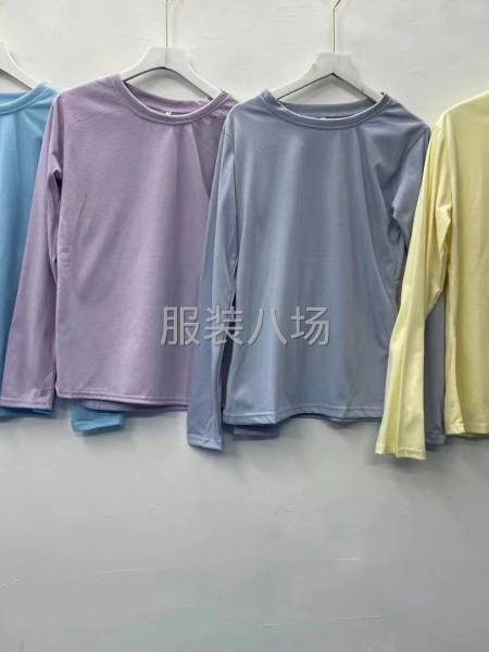 批发长袖纯色T恤1.1万件-第4张图片