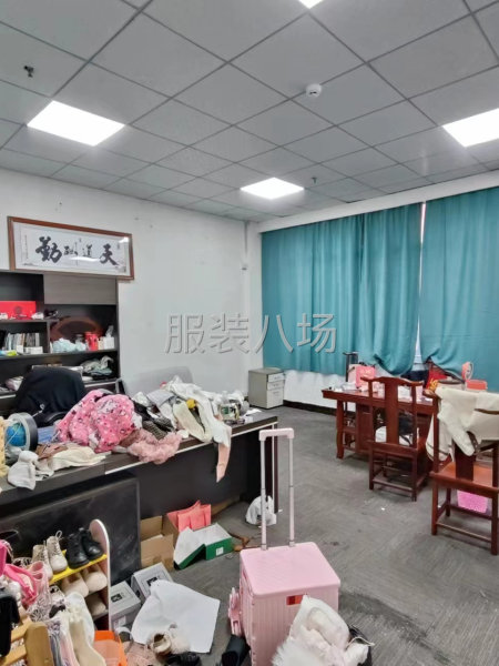 镇口现成制衣厂房12000平无转让费-第2张图片