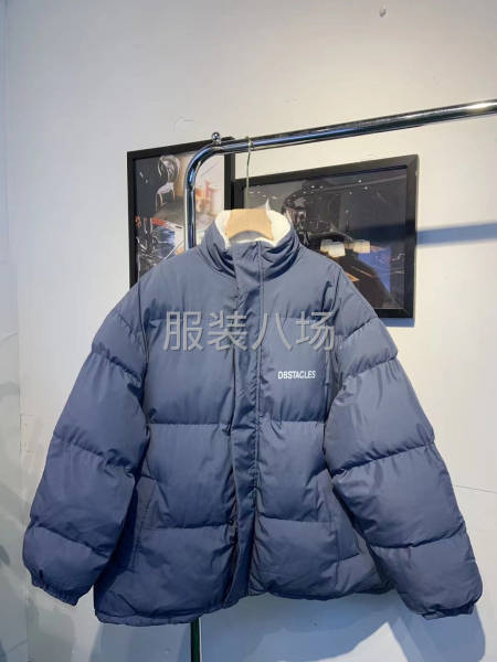 批发羊羔绒面包服8600件-第9张图片
