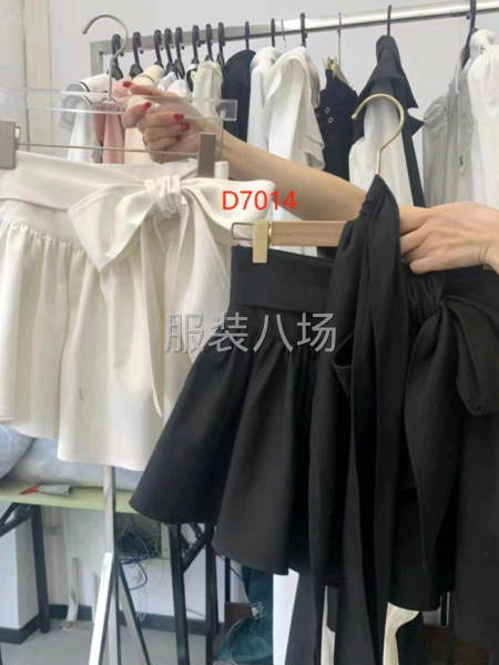 4千件女装外发-第3张图片