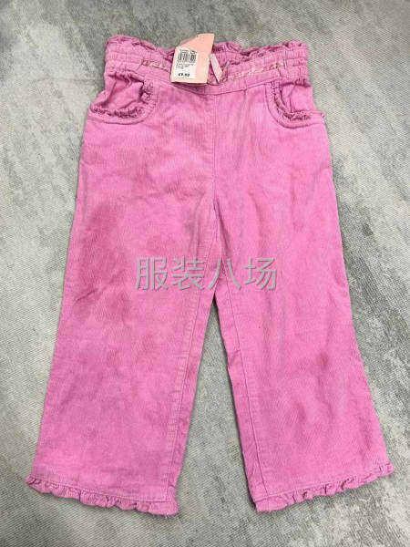 批发灯芯绒裤子700件-第1张图片
