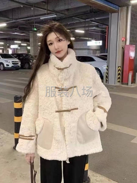 女装 天猫下架靓妹秋冬杂款 夏装和裤子偏少-第4张图片