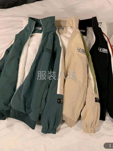 本厂在线接货，会做棒球服服，卫衣拉链套装裤子等-第4张图片