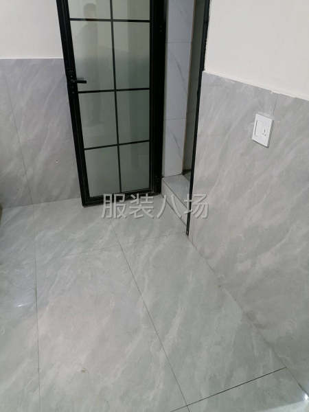 招整件車位二十名，夫妻優先，有宿舍空調熱水器，意法和網店貨-第1張圖片