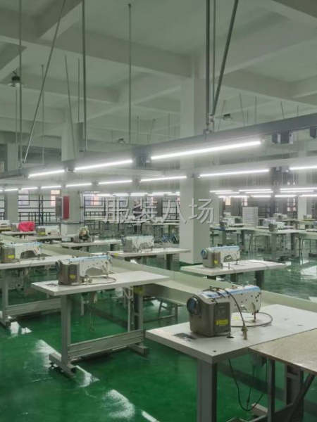 本公司己开工，大量承接订单，外贸订单，校服，工作服，军品等-第1张图片