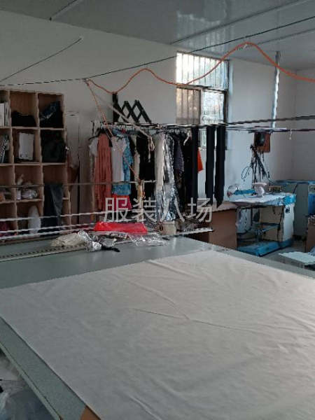 承接服装制板打样，精品单加工。批量加工匀可-第9张图片