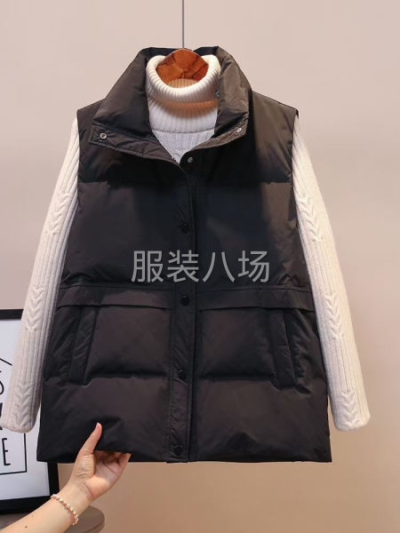 批发春秋款棉马甲1500件-第1张图片