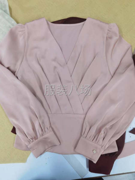 300件女装/连衣裙/衬衫外发-第1张图片