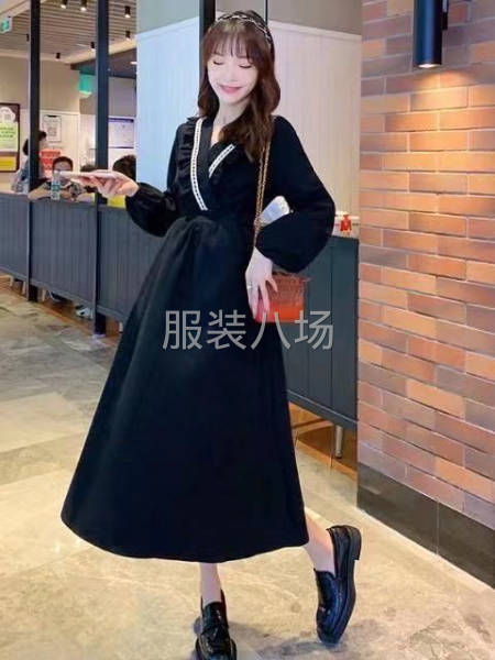 春款小香风连衣裙-第3张图片