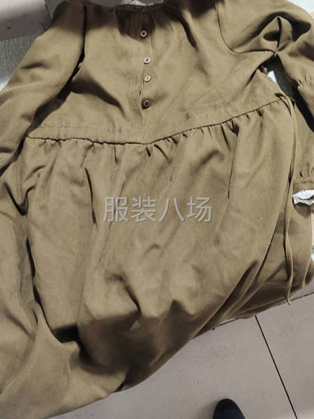 本廠因生產(chǎn)需要招整件車位6名，工資6000到10000上不封-第1張圖片