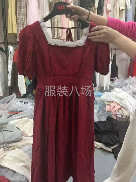 女裝連衣裙100件左右，高貨， 碼數(shù)s  m   l  xl-第8張圖片