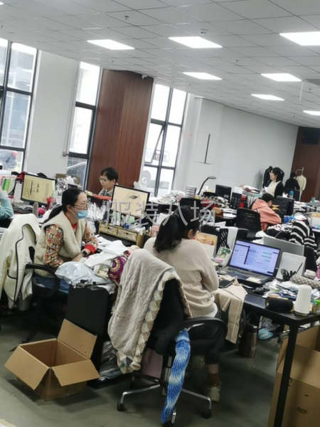 苏州服装厂承接各种服装加工-第1张图片