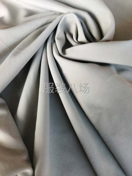 冰丝面料，防晒服，冰袖，T恤，短袖衫等等-第4张图片