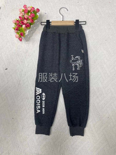 批发裤子2千件-第1张图片