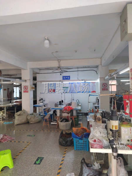 招商城2號樓女裝工廠店招車工-第1張圖片