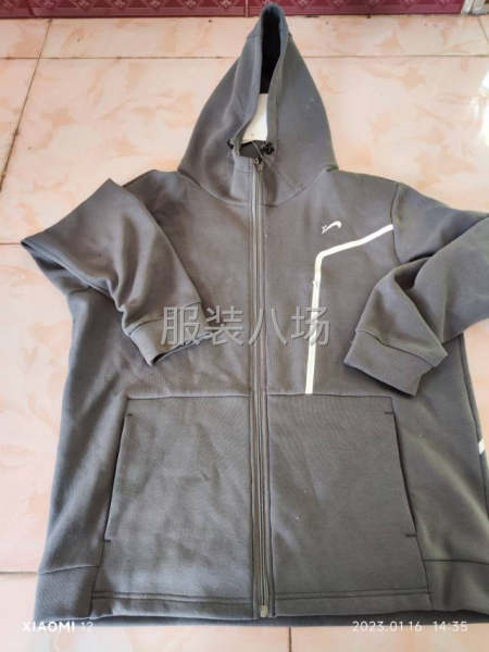 承接针织类长拉链外套，校服，裤子等要求质量好的-第8张图片