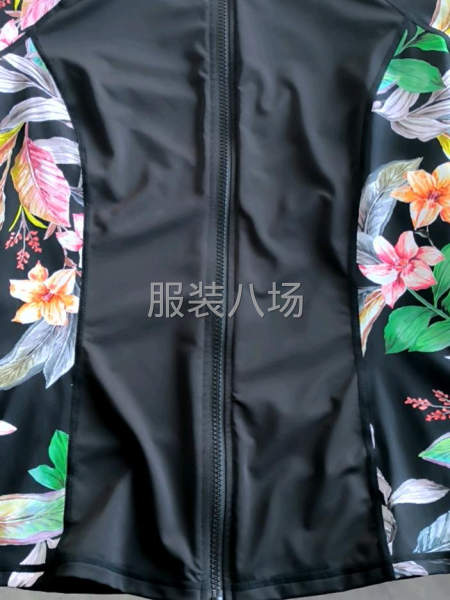 專業(yè)生產(chǎn)各種四針六線瑜伽服瑜伽褲運動針織產(chǎn)品-第5張圖片