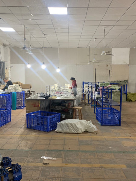 金佳盛制药厂-第1张图片