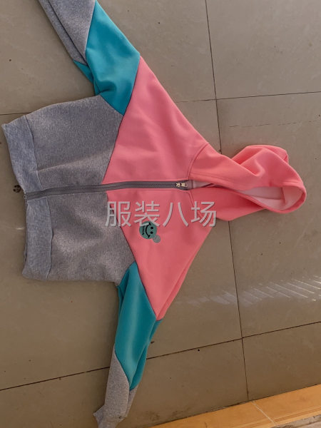 加工厂找货源充足的老板， 主做裤子，卫衣！-第8张图片