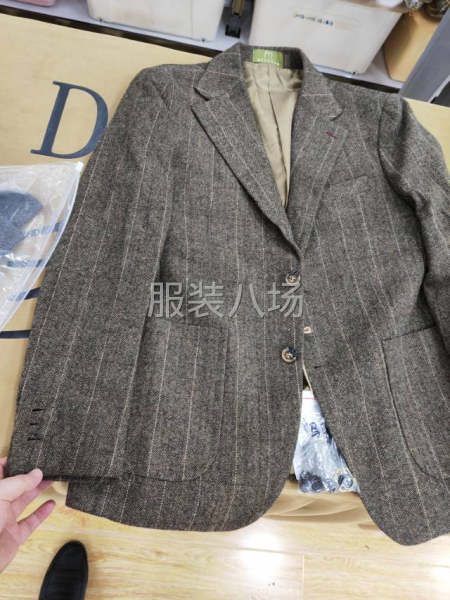 广东海丰骏利服装厂承接西裤，西装加工定制-第2张图片